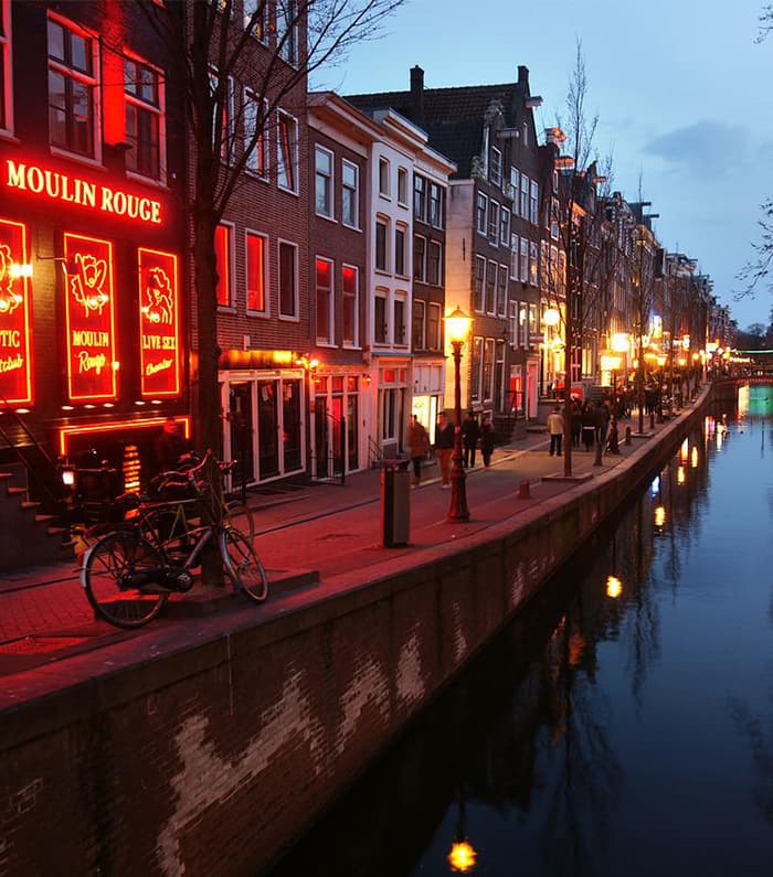 Houses on the banks of the river